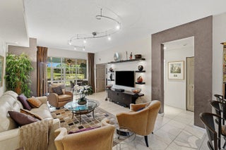 Photo of Listing #R11161289