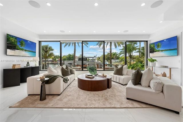 12880 N Bayshore Drive, North Miami