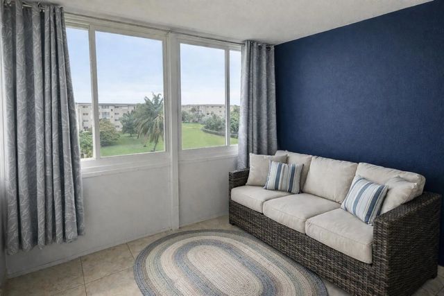5 of 46 - 130 Ne 26th Avenue #4090, Boynton Beach, FL