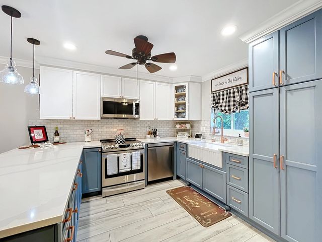 3060 Holiday Springs Boulevard #312, Margate