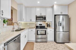 Photo of Listing #F10550753