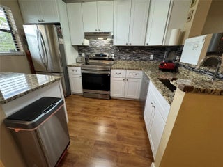 Photo of Listing #F10550725