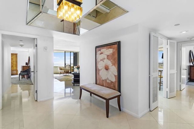 5 of 45 - 5080 N Ocean Drive #9d, Singer Island, FL