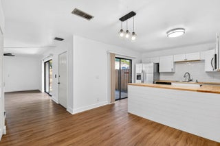 Photo of Listing #R11161471