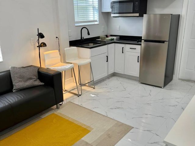 851 Nw 4th Avenue, Pompano Beach
