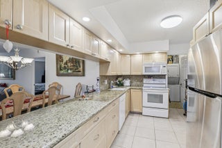 Photo of Listing #R11161521