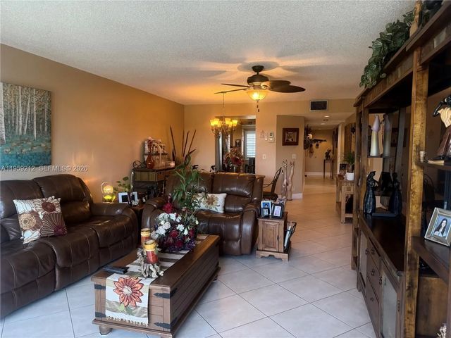5 of 20 - 1100 Sw 130th Avenue #401h, Pembroke Pines, FL