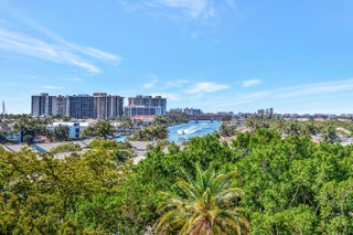 Photo of Listing #R11161538