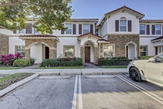 Photo of Listing #R11161550