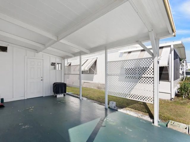 5 of 25 - 4800 Se Federal Highway ##93, Stuart, FL