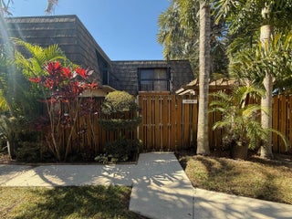 Photo of Listing #R11161544