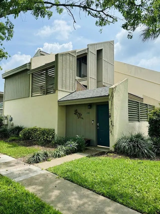 Photo of Listing #R11161562