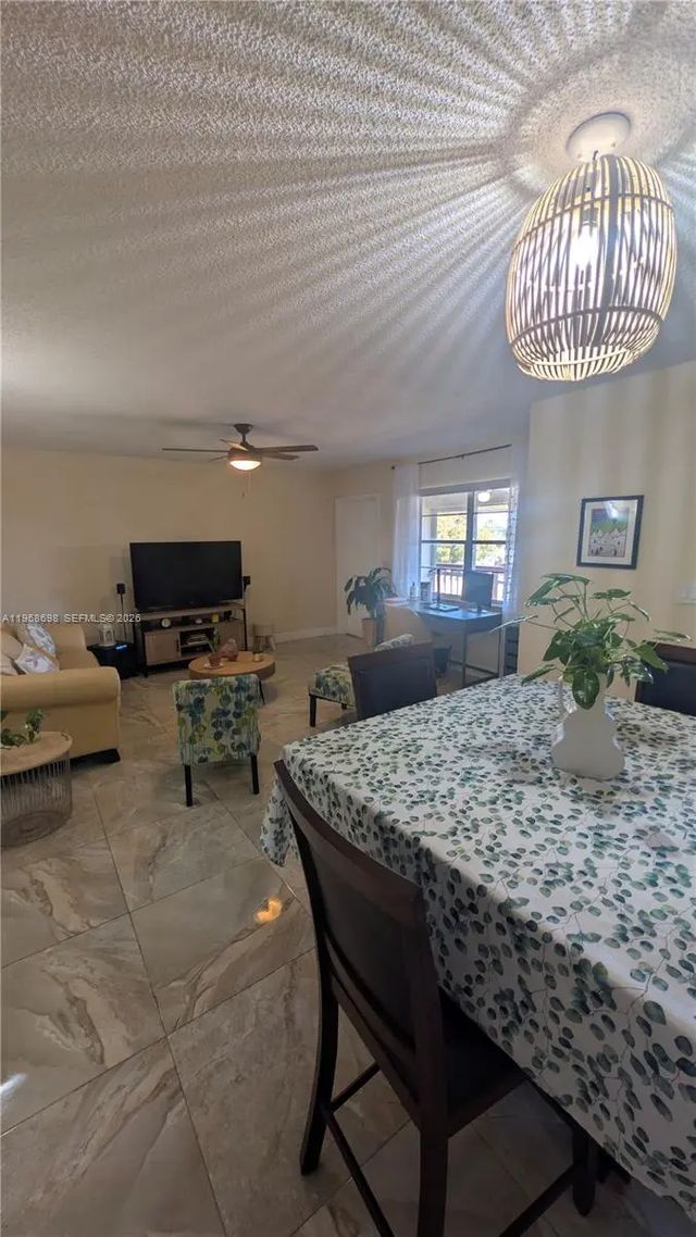 4 of 24 - 5300 Washington Street #t324, Hollywood, FL