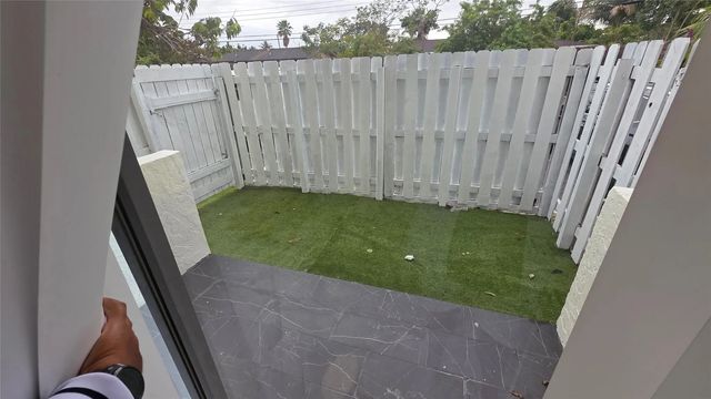3 of 13 - 1758 Nw 55 #101, Lauderhill, FL