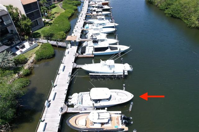 4 of 12 - 6200 Sw 152nd Street, Palmetto Bay, FL