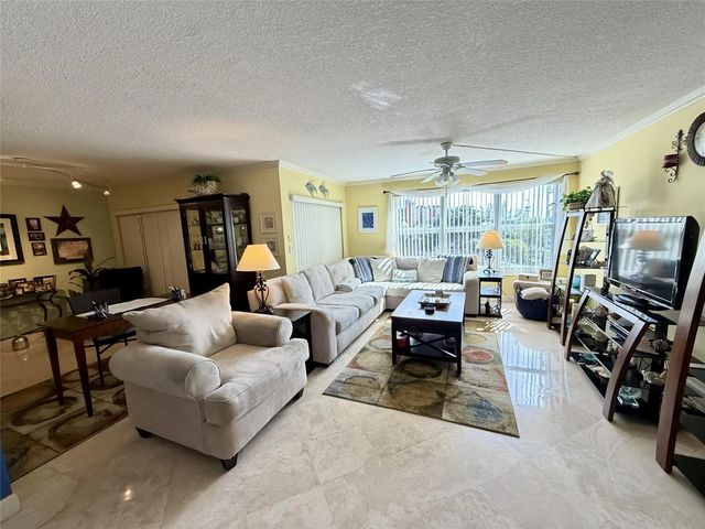 5 of 30 - 2304 S Cypress Bend Drive #615, Pompano Beach, FL