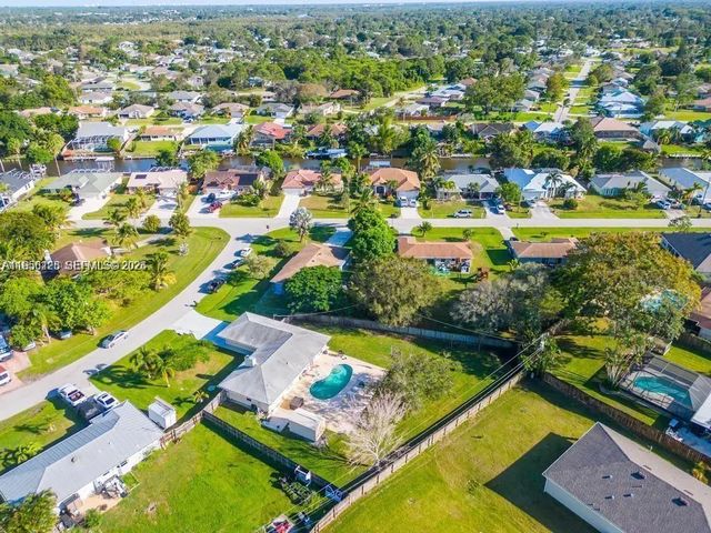 3 of 30 - 714 Ne Lanfair Street, Port St. Lucie, FL