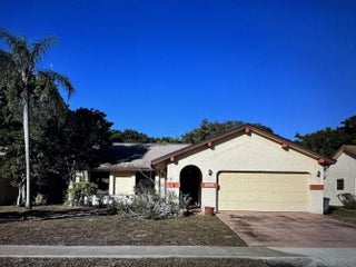 Photo of Listing #R11161717