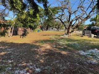 Photo of Listing #F10550946