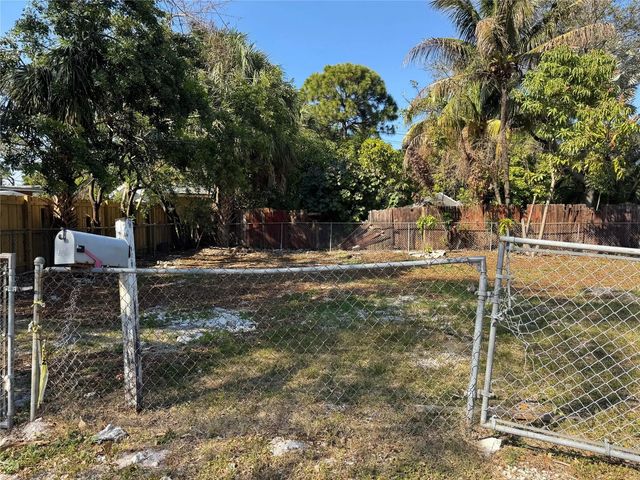 2 of 5 - 1201 Ne 3rd Avenue, Fort Lauderdale, FL