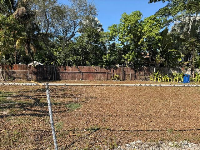 3 of 5 - 1201 Ne 3rd Avenue, Fort Lauderdale, FL