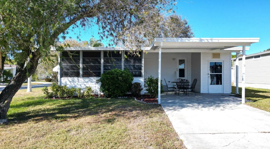 334 Seahorse Terrace, Fort Pierce