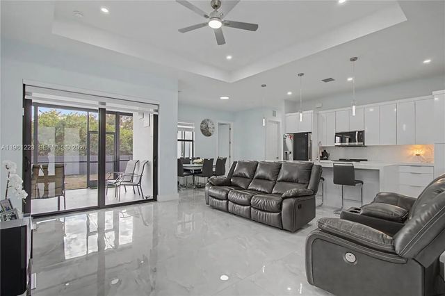 4 of 42 - 3705 Sw 23rd Street, Lehigh Acres, FL