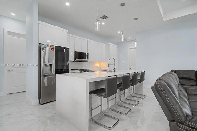 5 of 42 - 3705 Sw 23rd Street, Lehigh Acres, FL