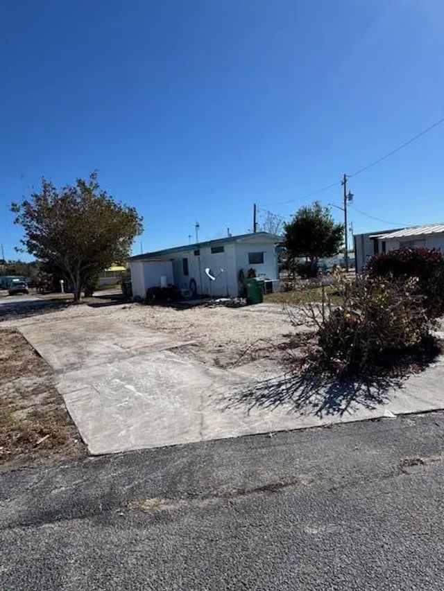 5 of 12 - 2023 St Lucie Blvd, Unit 159, Fort Pierce, FL