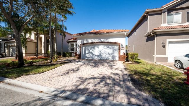 2 of 21 - 1107 Center Stone Lane, Riviera Beach, FL
