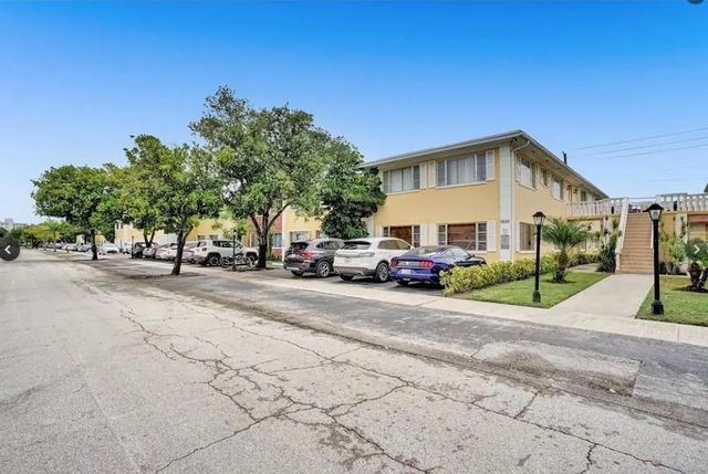 2 of 15 - 5820 Ne 22nd Way #628, Fort Lauderdale, FL