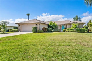 Photo of Listing #F10550996