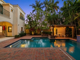 Photo of Listing #F10550952