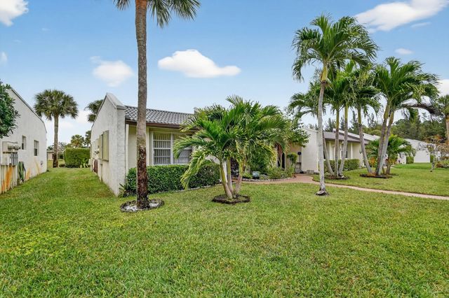 2 of 23 - 113 Lake Olive Drive #113, West Palm Beach, FL
