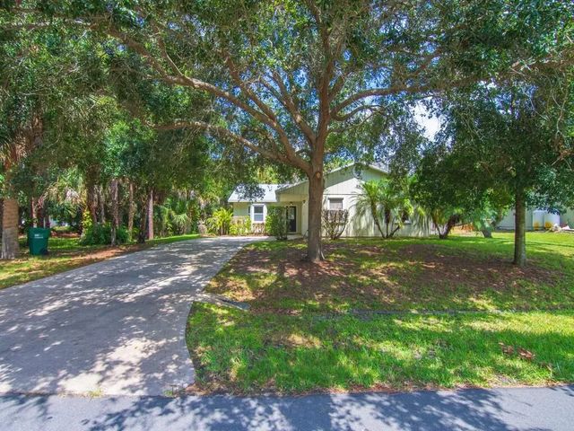 3 of 28 - 722 Wentworth Street, Sebastian, FL