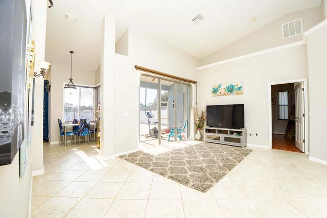 5 of 40 - 1999 Sw Gourmet Street Sw, Port St. Lucie, FL