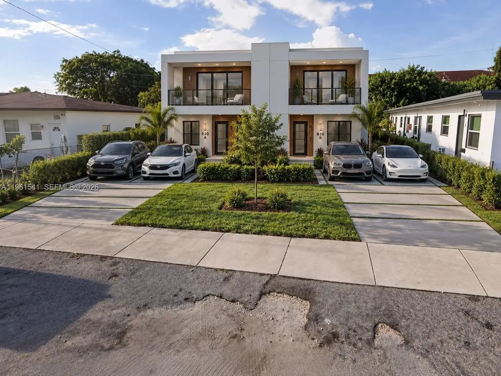 10 Nw Street, Hallandale Beach