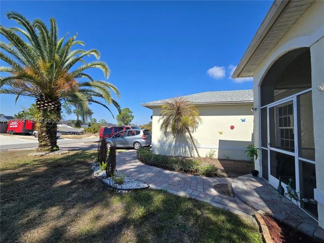 4 of 28 - 1220 Mckinley, Lehigh Acres, FL