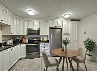 Photo of Listing #F10551059