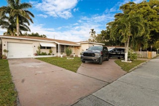 Photo of Listing #F10550664