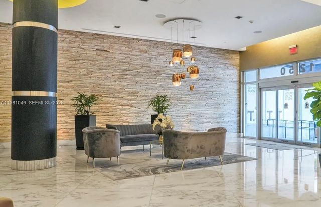 3 of 15 - 1250 S Miami Avenue #2310, Miami, FL