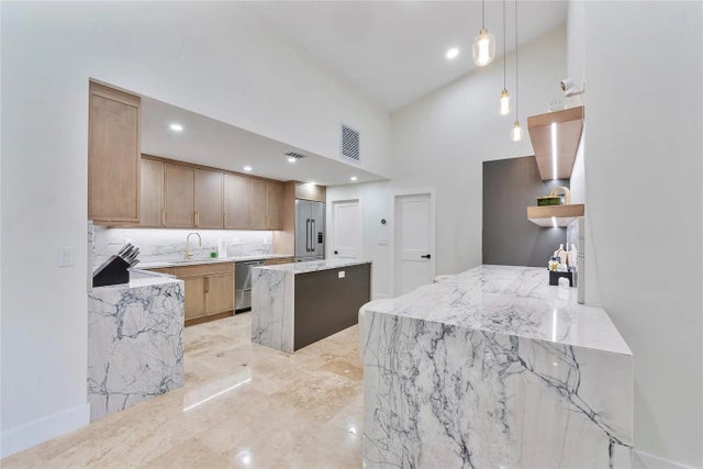 10630 Boca Woods Lane, Boca Raton