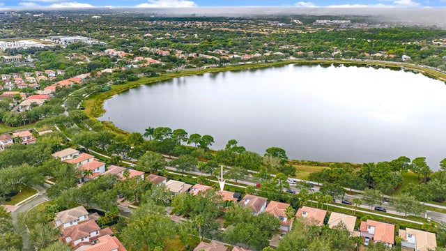 Photo of Listing #R11162014