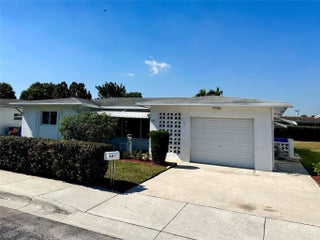 Photo of Listing #F10551012