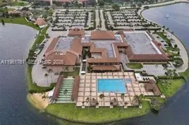 13255 Sw 16th Court, Pembroke Pines