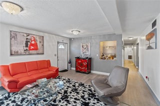 Photo of Listing #F10551106