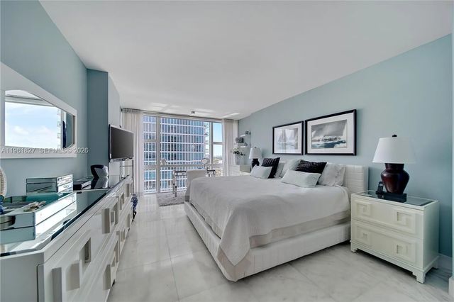 4 of 44 - 6801 Collins Avenue #1110 (door 1106), Miami Beach, FL