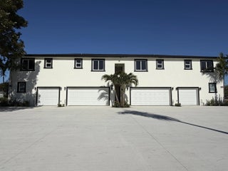 Photo of Listing #R11162075