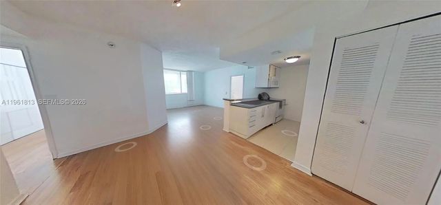 4 of 38 - 275 Ne 18th Street #1705, Miami, FL
