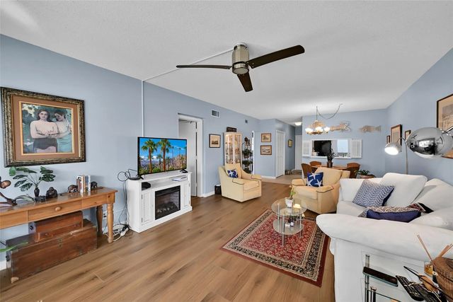 5 of 21 - 1100 Sw 12th Street #108, Fort Lauderdale, FL